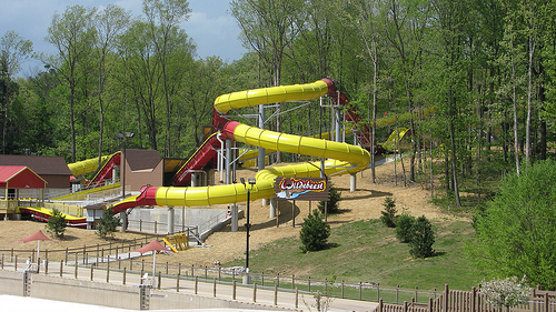 Wildebeest, the world's longest water coaster, at Splashin' Safari. Image Copyright Holiday World