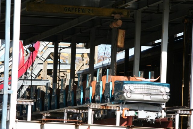 Texas Giant's trains